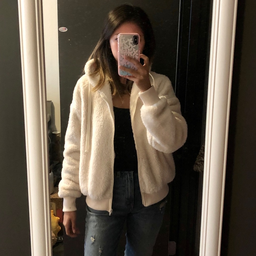 White fluffy hooded jacket - Picture 3 of 3